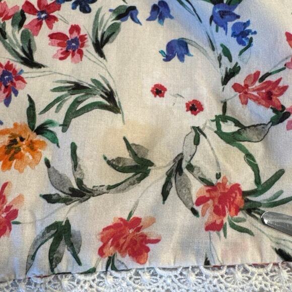 Lovers + Friends Size Small Jill Floral Print Wrap Mini Dress Crochet Trim READ - Picture 11 of 11